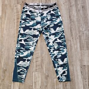 Under Armour Girls' HeatGear Printed Ankle Crop leggings with Blue And White